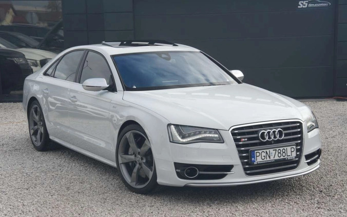 Audi S8 cena 149900 przebieg: 131000, rok produkcji 2012 z Hajnówka małe 596